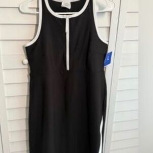 Black and White Athletic Dress w/built in shorts with pocket